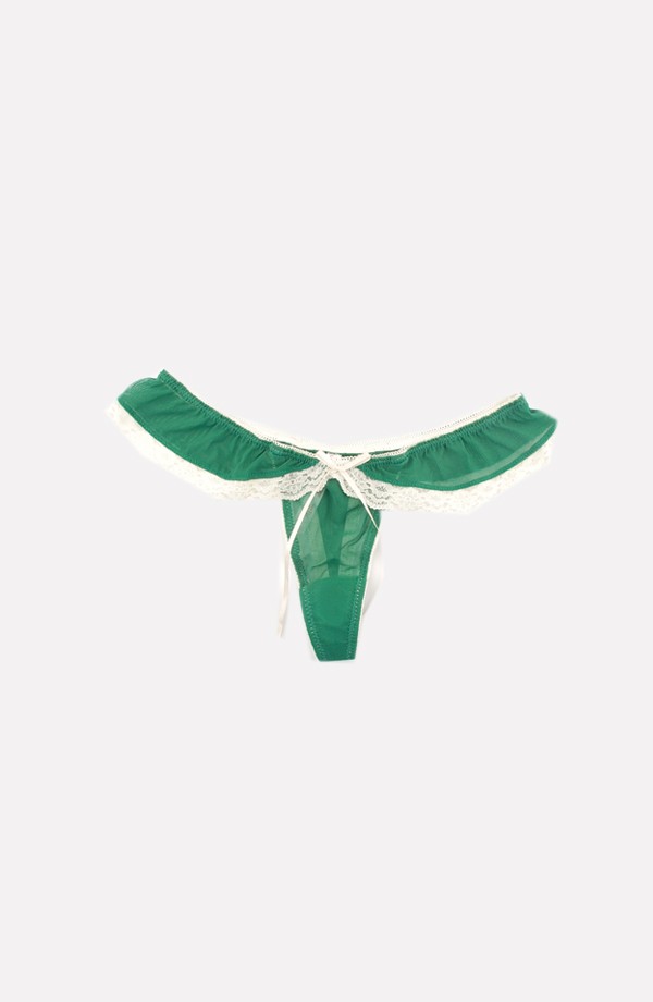 styles5013 Little of green makeing the honeymoon more attractive !