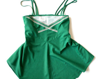 styles5017 Little of green makeing the honeymoon more attractive !
