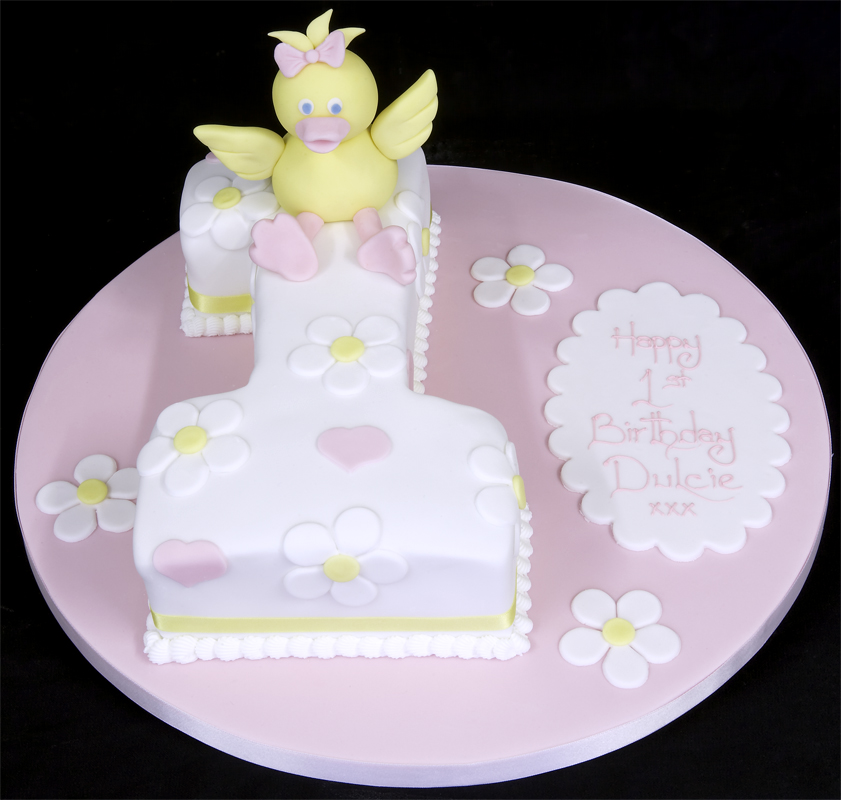 styles875 Superb first birthday cakes ideas
