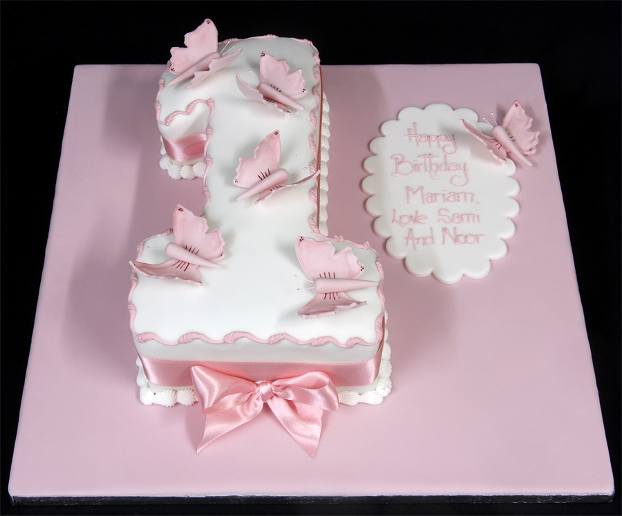 styles882 Superb first birthday cakes ideas