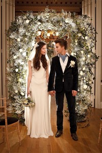 twilight wedding 2 200x300 10 Most Unique Wedding Themes Weve Ever Seen