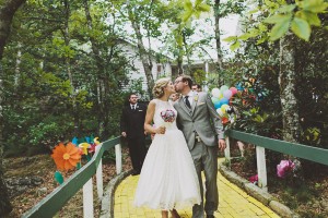 wizard of oz theme wedding brettjessica 2 300x200 10 Most Unique Wedding Themes Weve Ever Seen