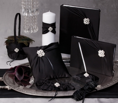 garboblack.52180541 std Modern black wedding accessories 2014